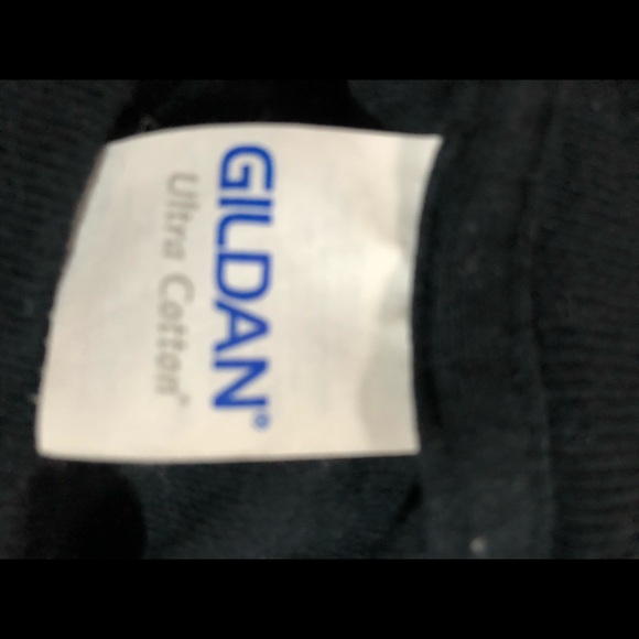 GILDAN TOP WINGS ON BACK EUC - Picture 4 of 4